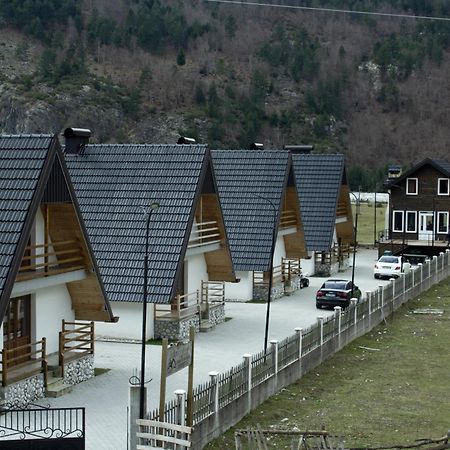 Апарт отель Bujtinat E Lugines Валбона Экстерьер фото